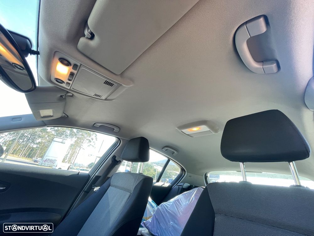 BMW 116 i Lifestyle - 14