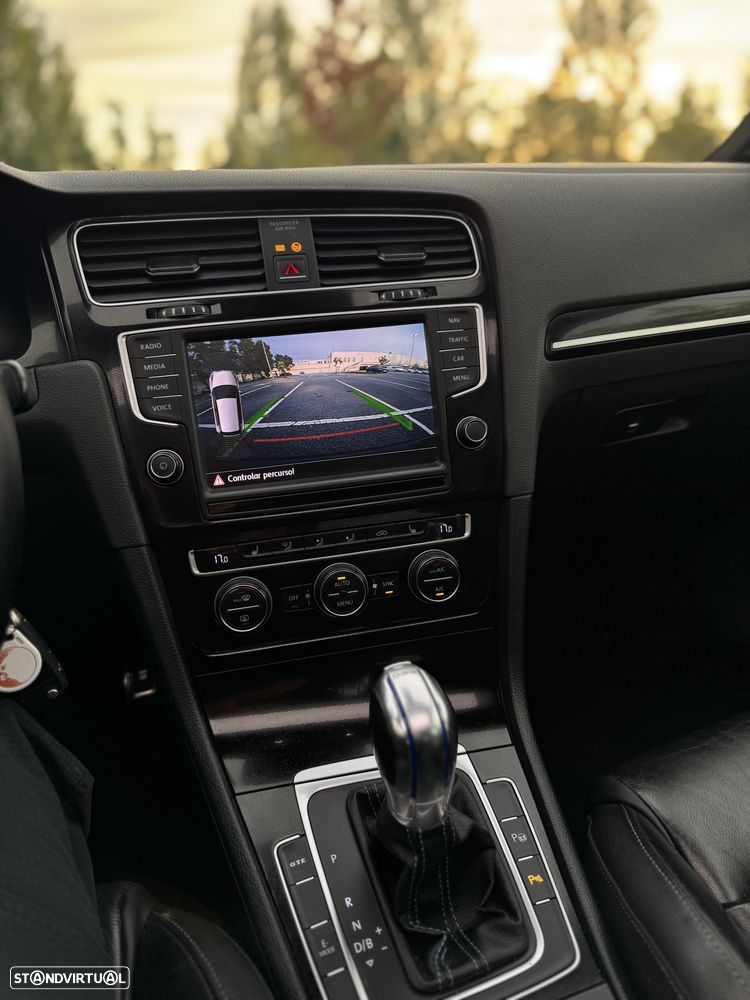 VW Golf 1.4 GTE Plug-in - 12