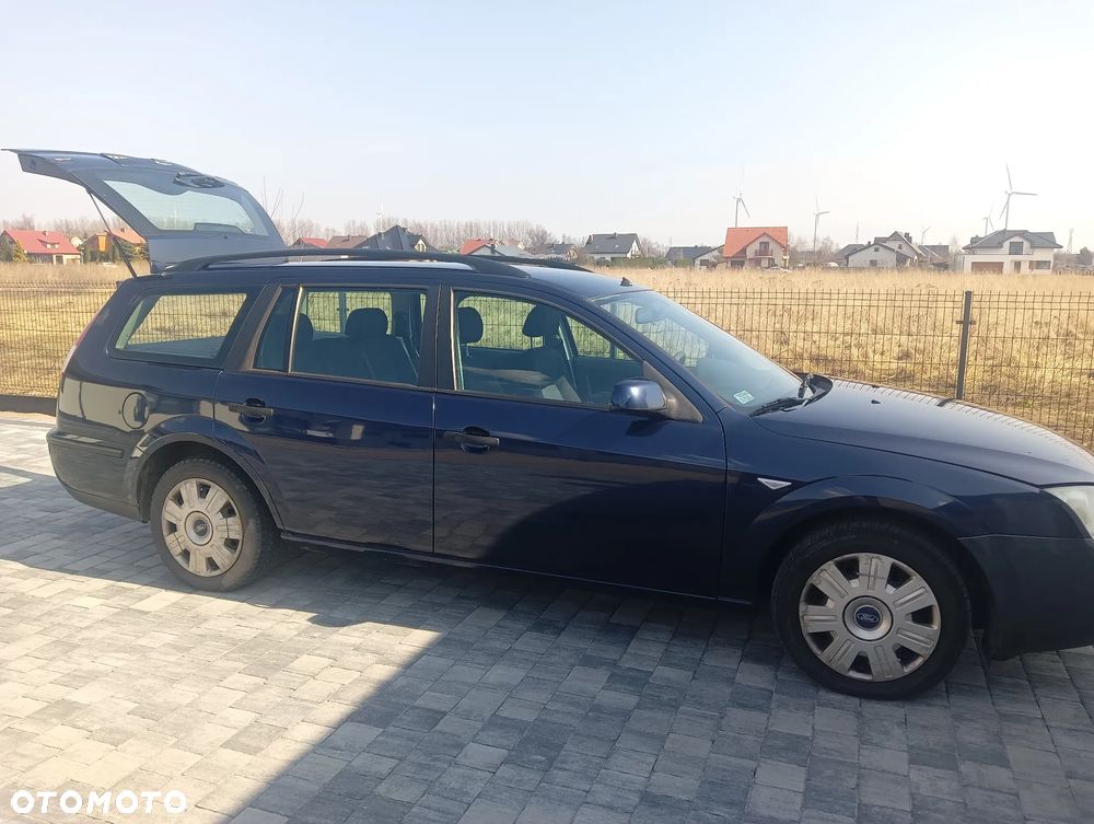 Ford Mondeo 2.0 TDCi Ambiente X - 3