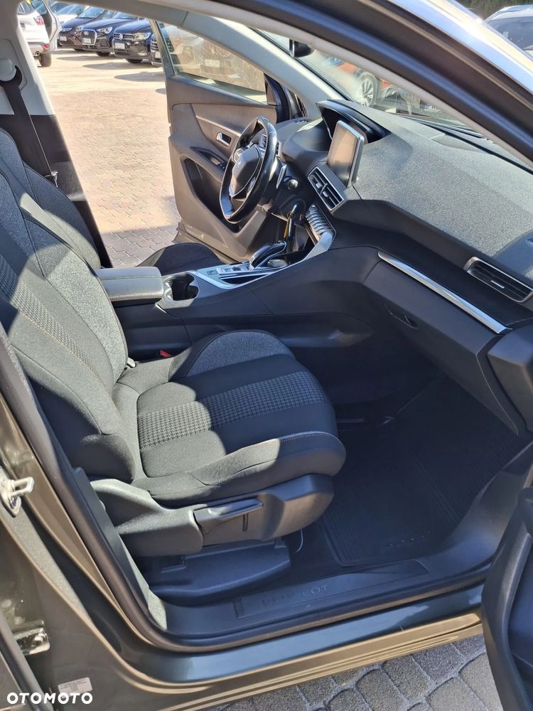 Peugeot 5008 1.5 BlueHDi Active S&S EAT8 - 14