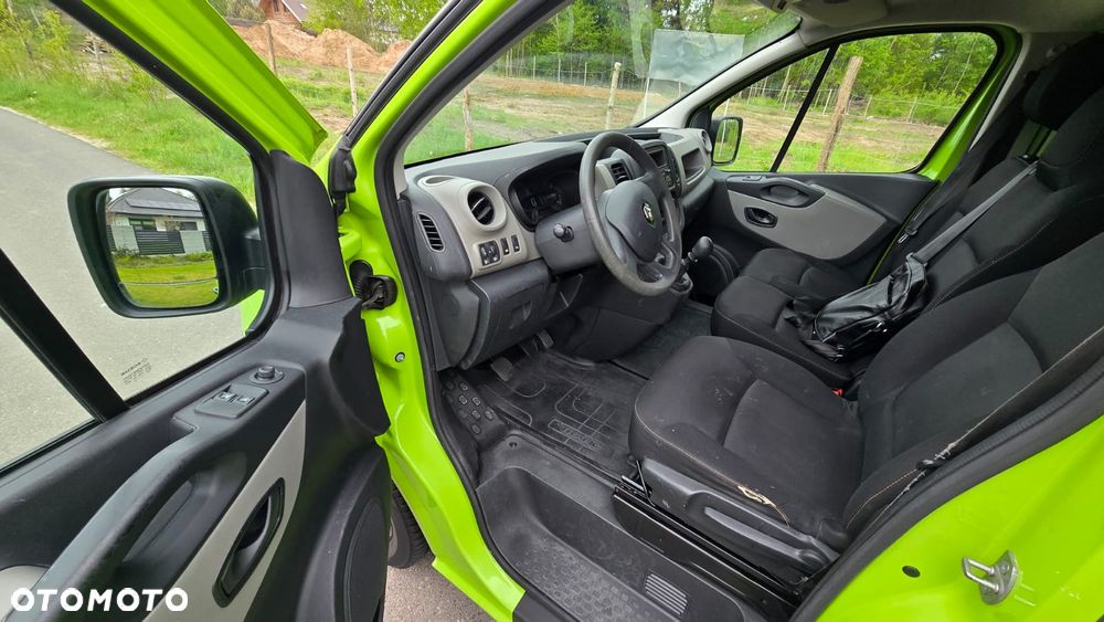Renault Trafic - 10