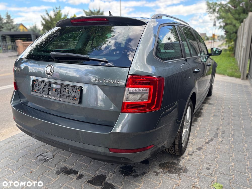 Skoda Octavia 1.6 TDI Style - 6