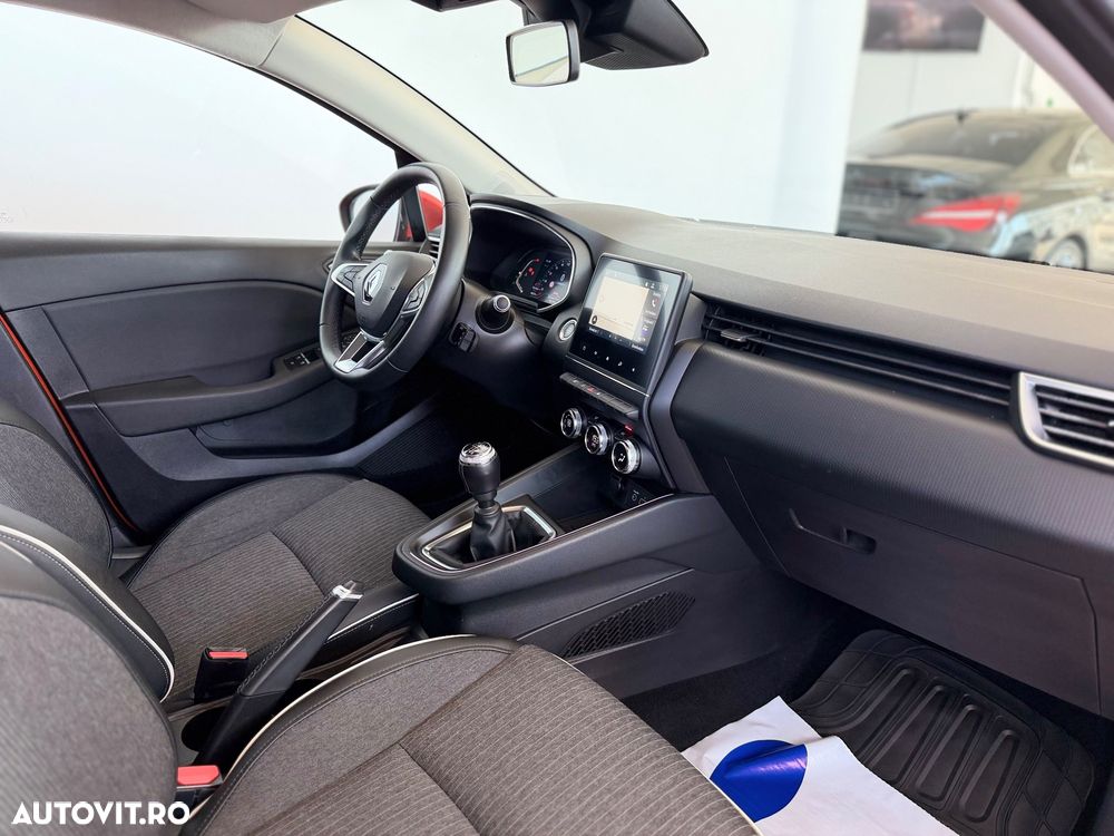 Renault Clio V 1.0 TCe 100 Intens - 15