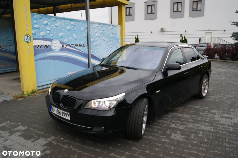 BMW Seria 5 525d Edition Lifestyle - 19