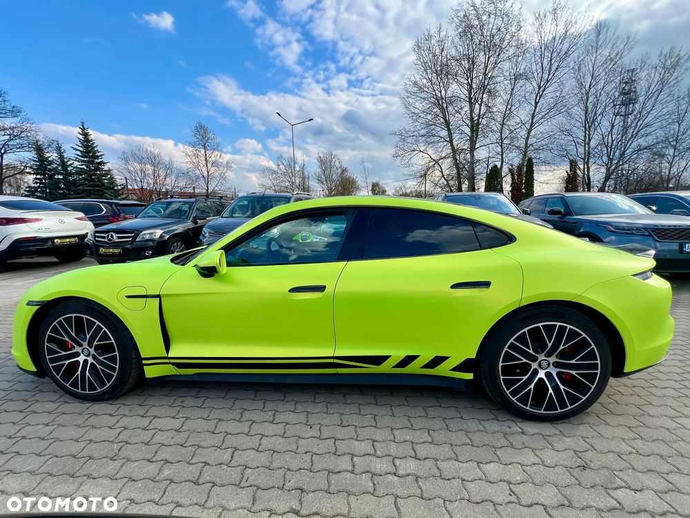 Porsche Taycan 4S - 5