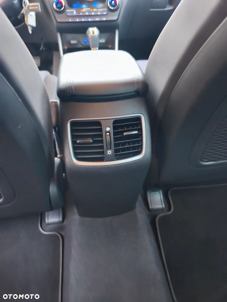 Hyundai Tucson - 26