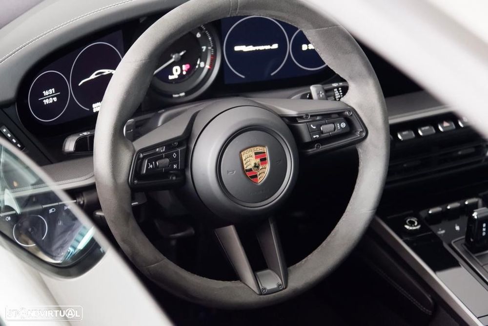 Porsche 911 (992) Carrera S PDK - 11