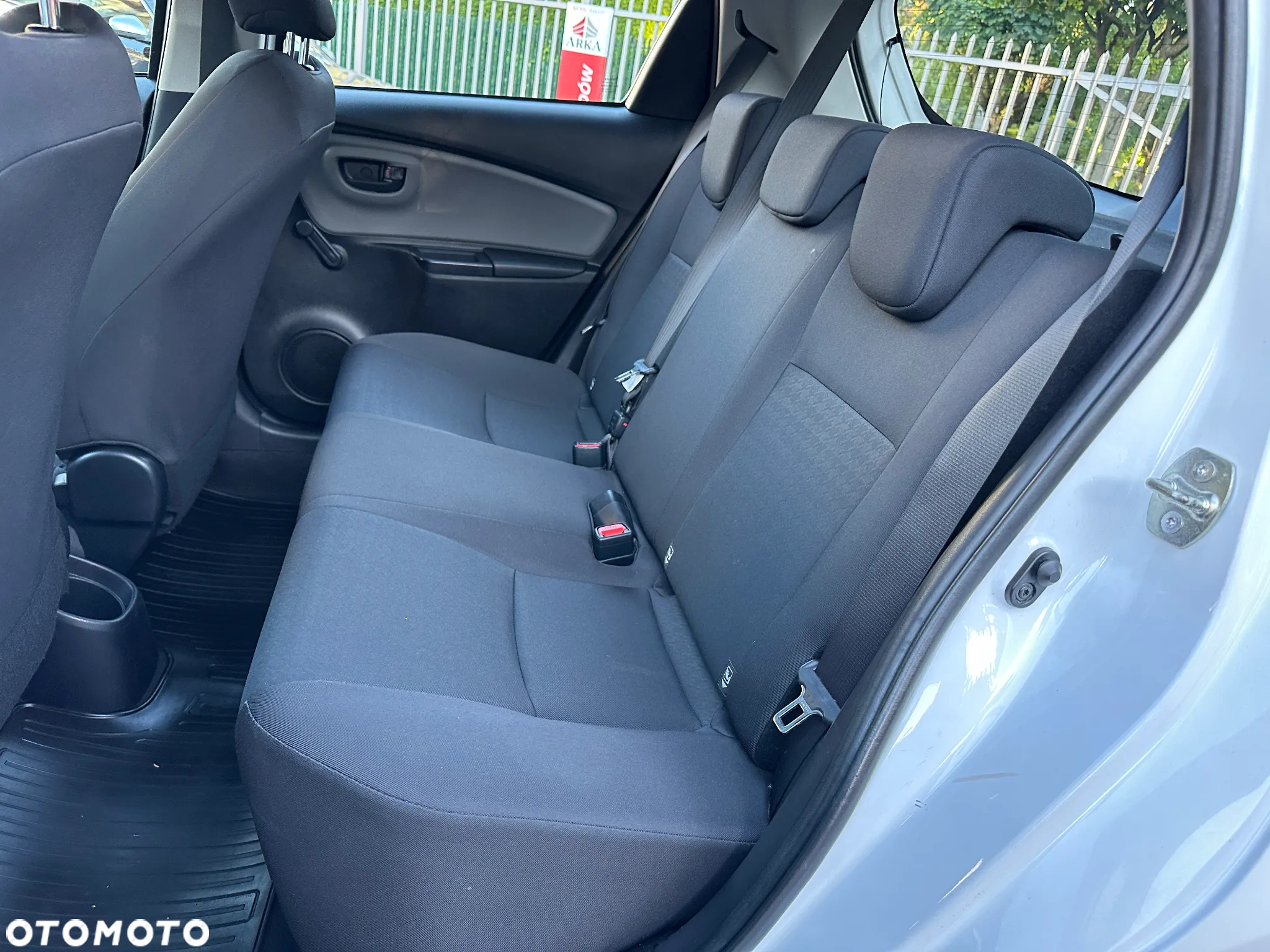 Toyota Yaris 1.0 Active - 14