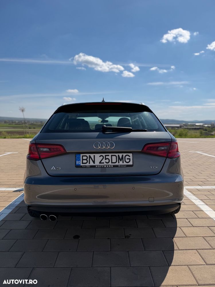 Audi A3 2.0 TDI ack S tronic - 10