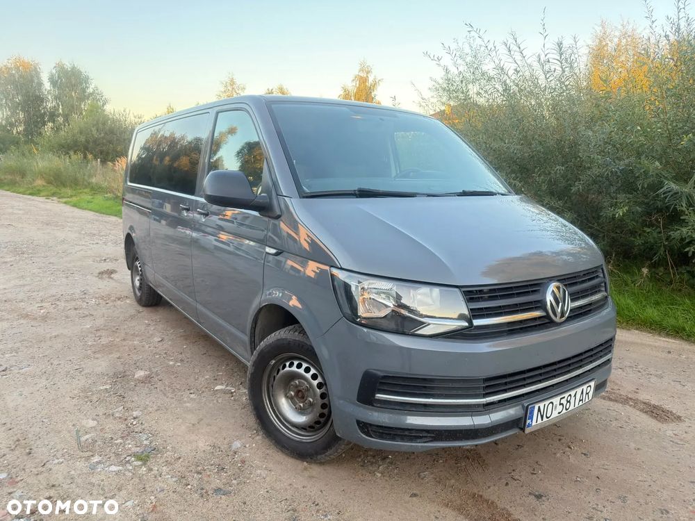 Volkswagen Transporter - 1
