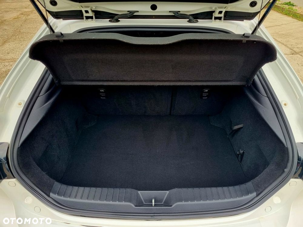 Mazda 3 2.0 mHEV Prime Line - 13
