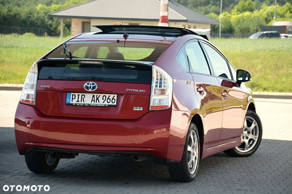 Toyota Prius - 8