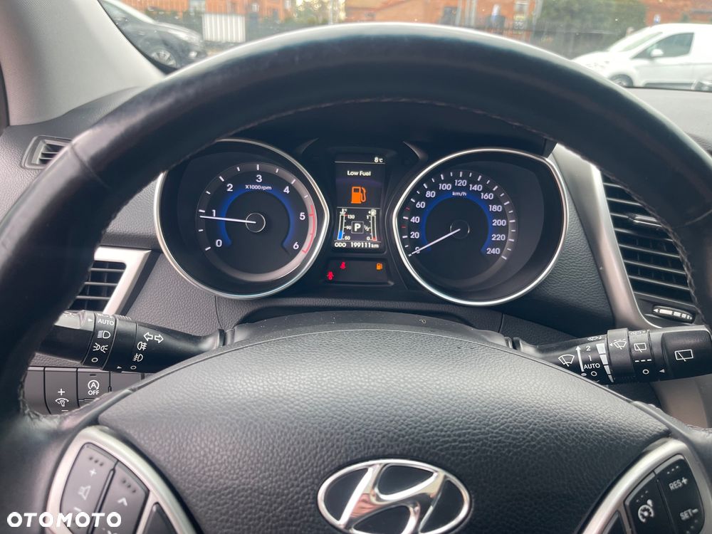 Hyundai i30 1.6 CRDI DCT Premium - 2