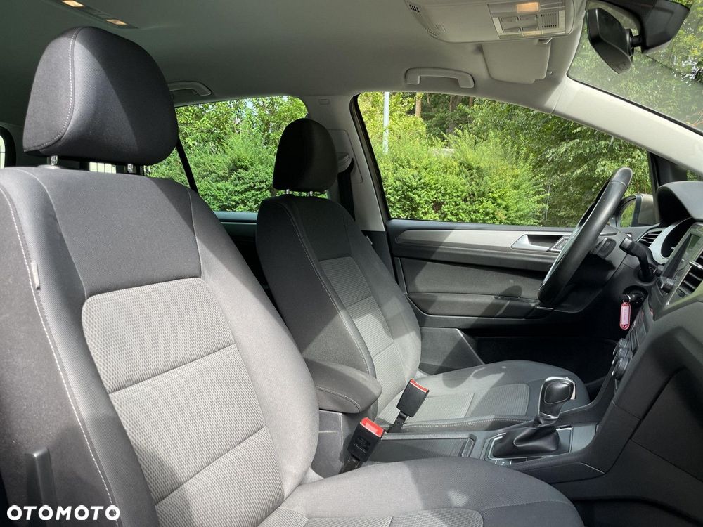 Volkswagen Golf Sportsvan - 22