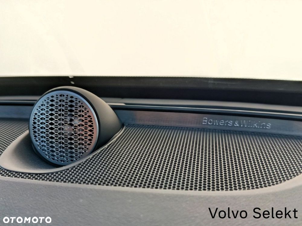 Volvo XC 90 - 26