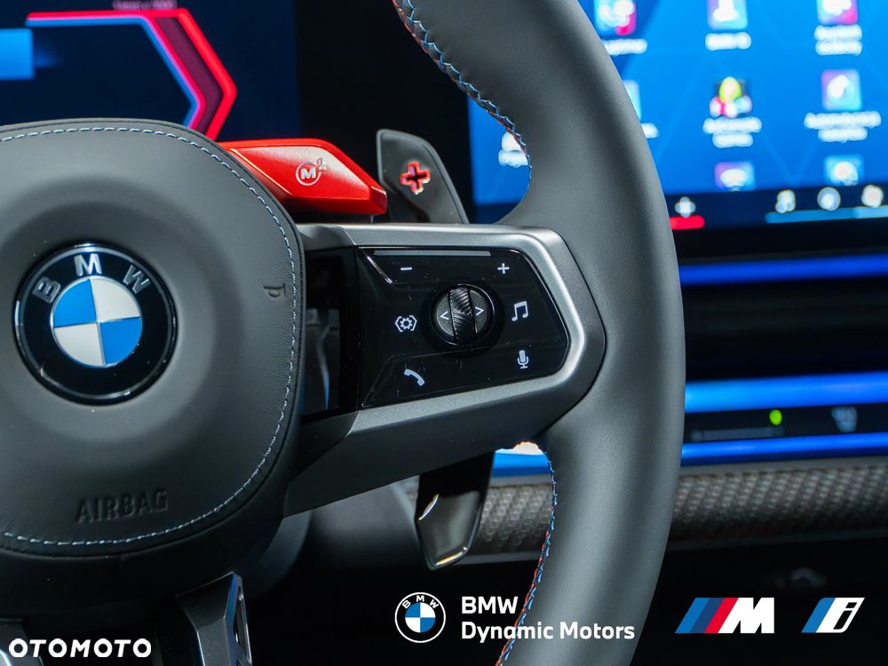 BMW M5 xDrive - 29