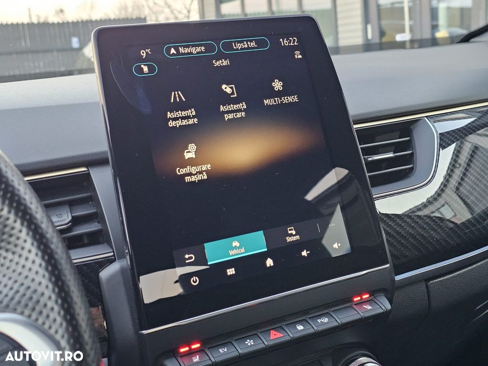 Renault Arkana E-TECH Hybrid RS Line - 27