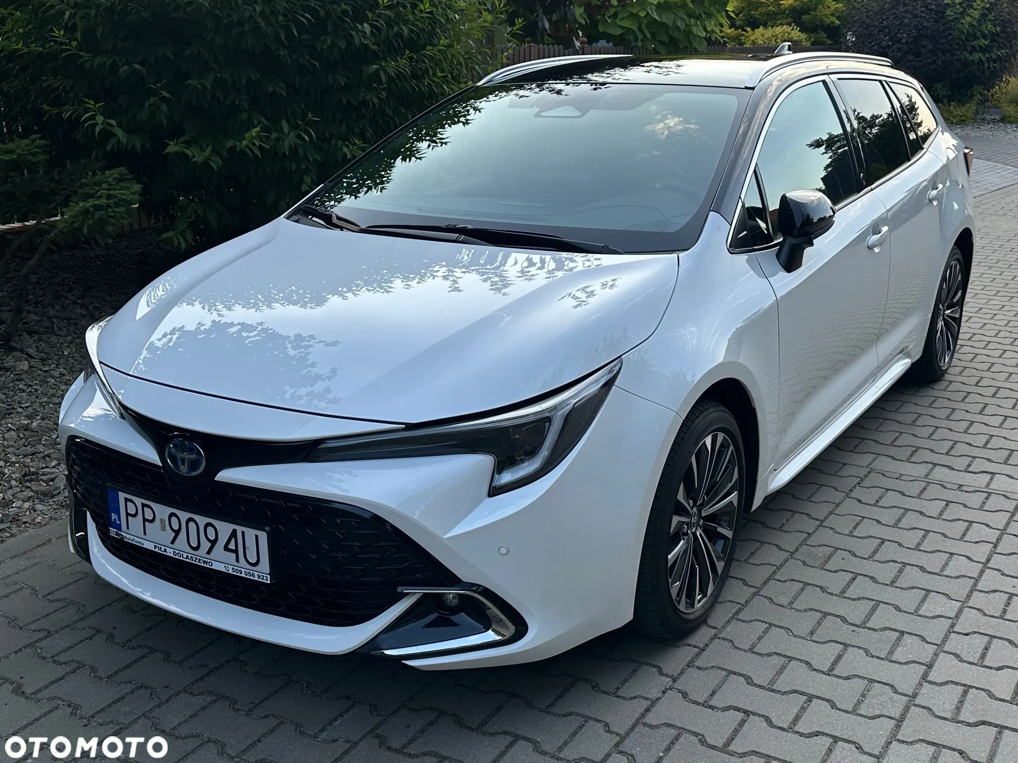 Toyota Corolla 1.8 Hybrid Team Deutschland - 31