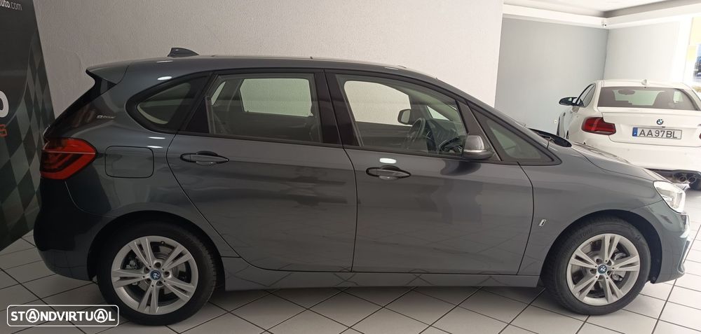 BMW 225 - 11