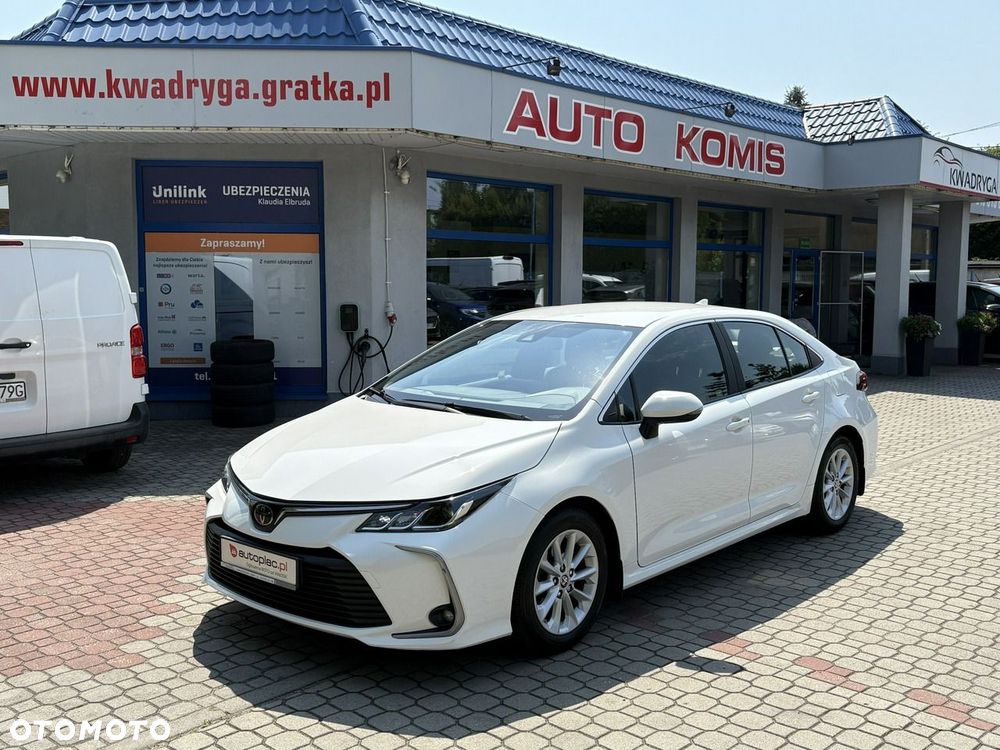 Toyota Corolla - 2
