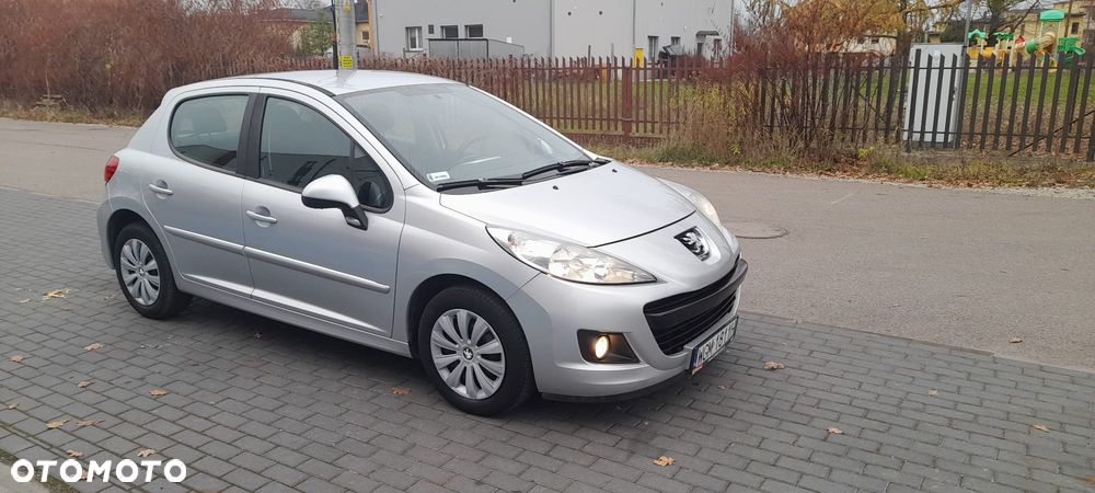 Peugeot 207 1.4 Business Line - 4