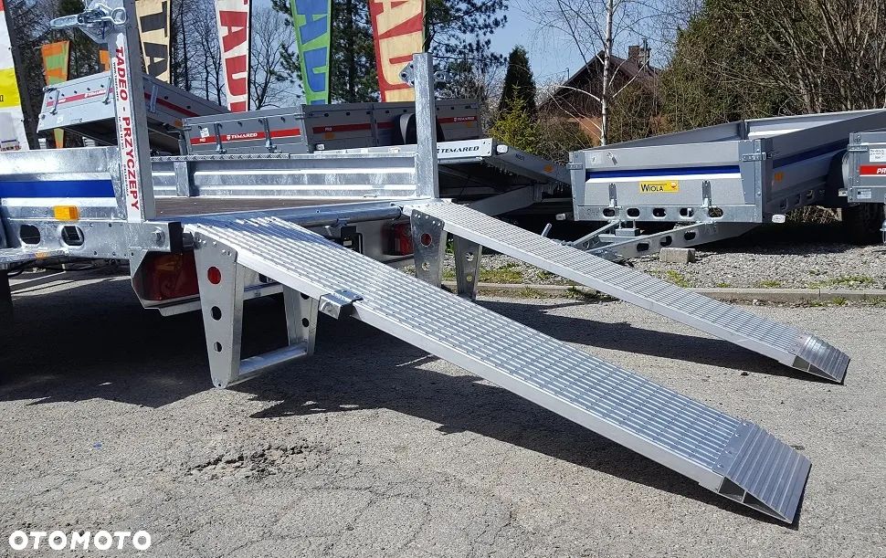 Wiola B2630 budowlana DMC 2700kg - 6