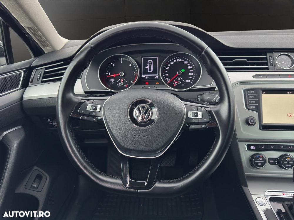 Volkswagen Passat - 7