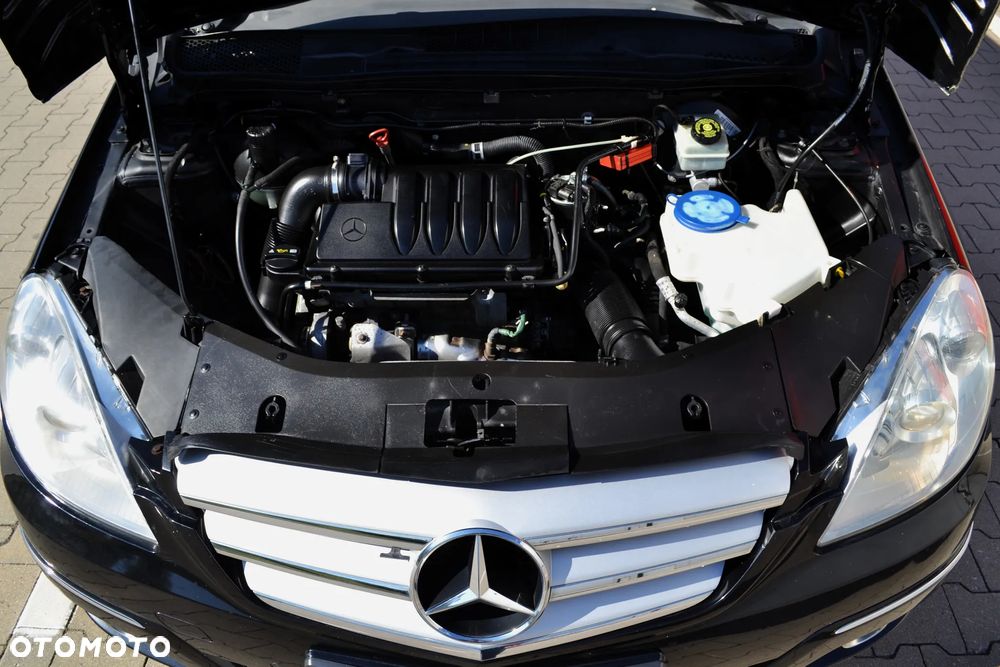 Mercedes-Benz Klasa B 180 CDI - 36