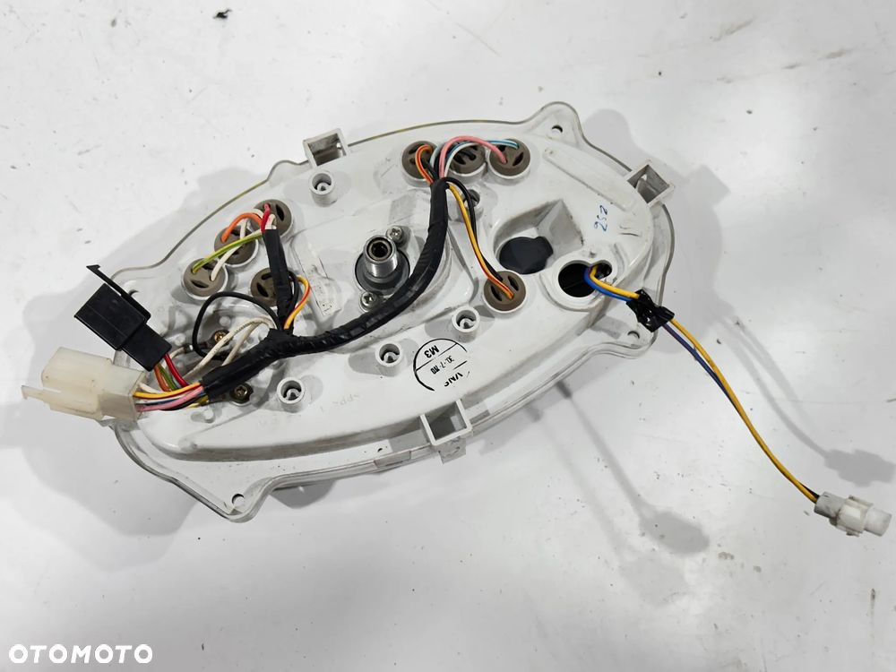 Licznik Piaggio Fly 13-19r. - 4