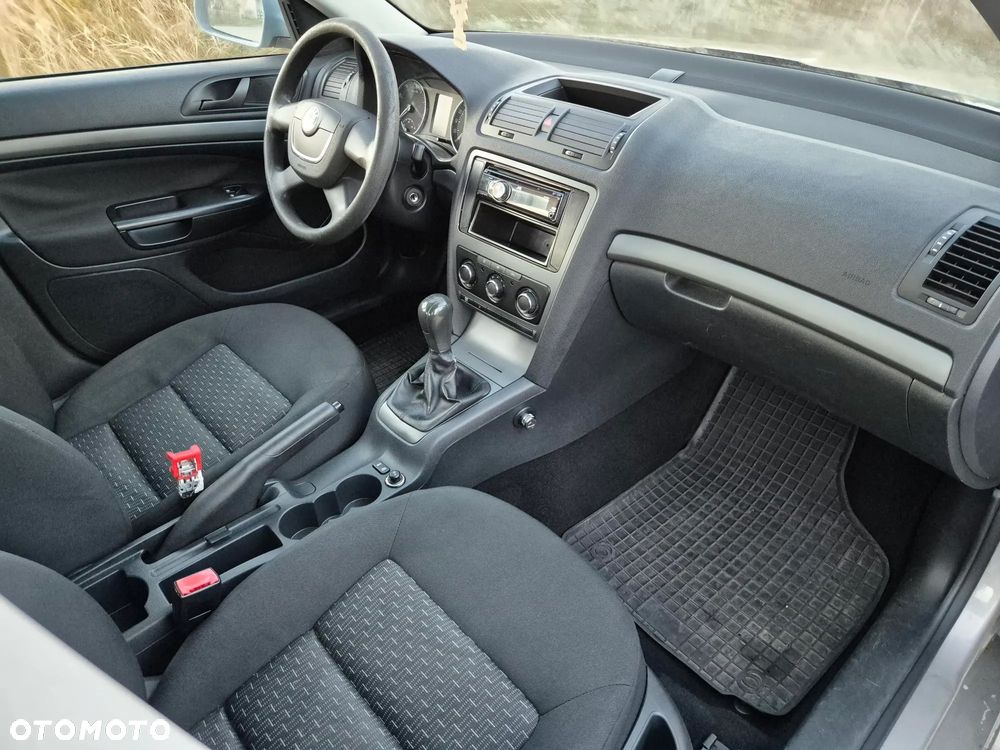 Skoda Octavia 1.4 - 7