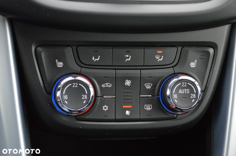 Opel Zafira 1.6 CDTI Cosmo - 36