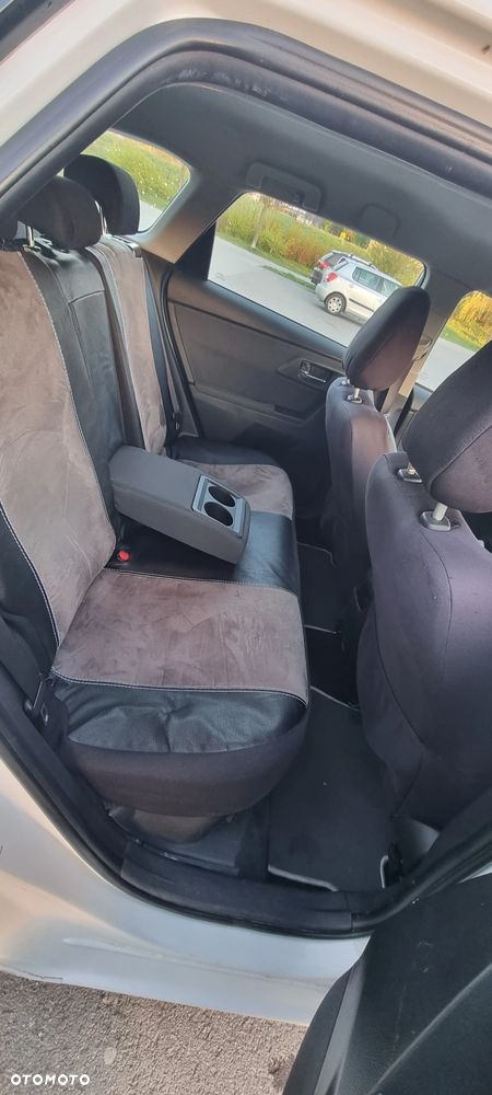 Toyota Auris Hybrid 135 Prestige - 6