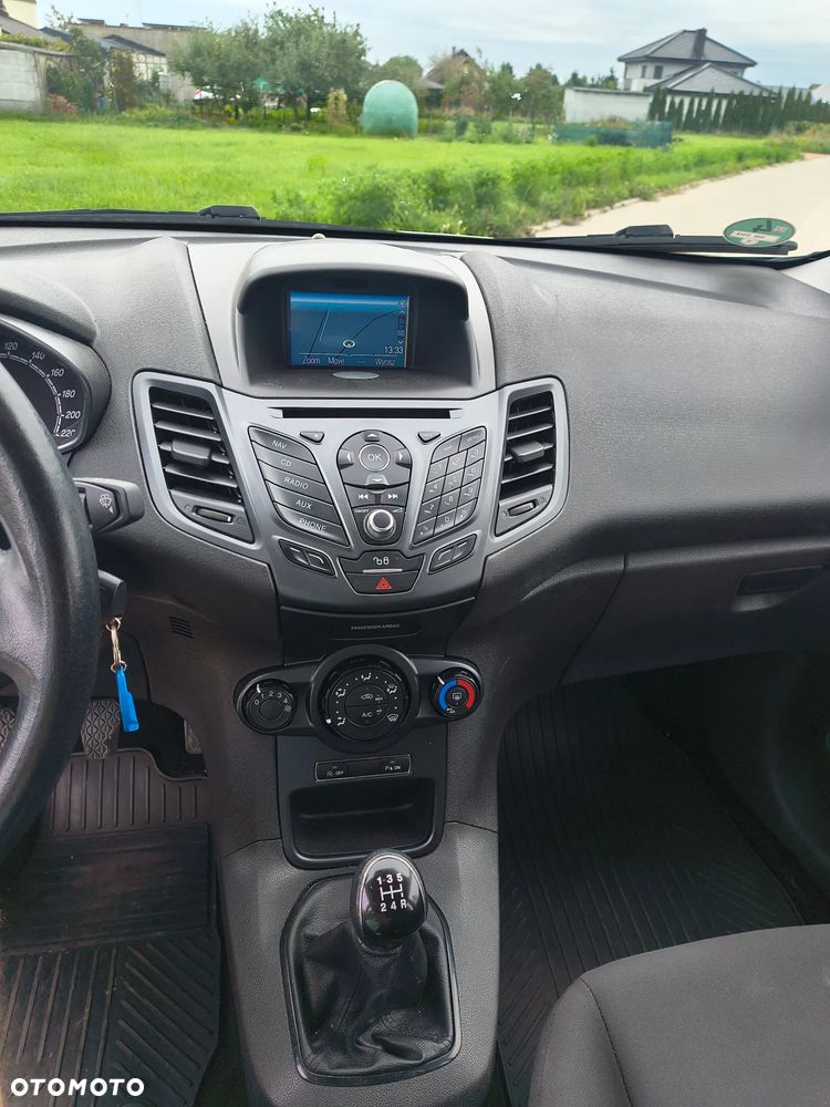 Ford Fiesta 1.0 Trend - 16
