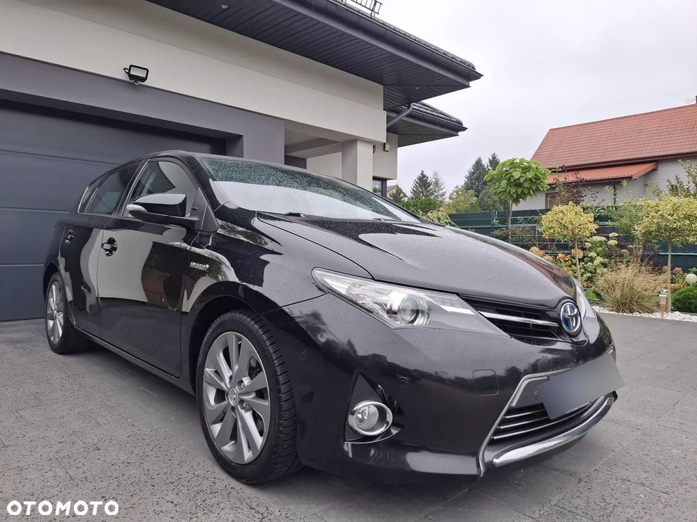 Toyota Auris 1.8 VVT-i Automatik Style Selection - 2