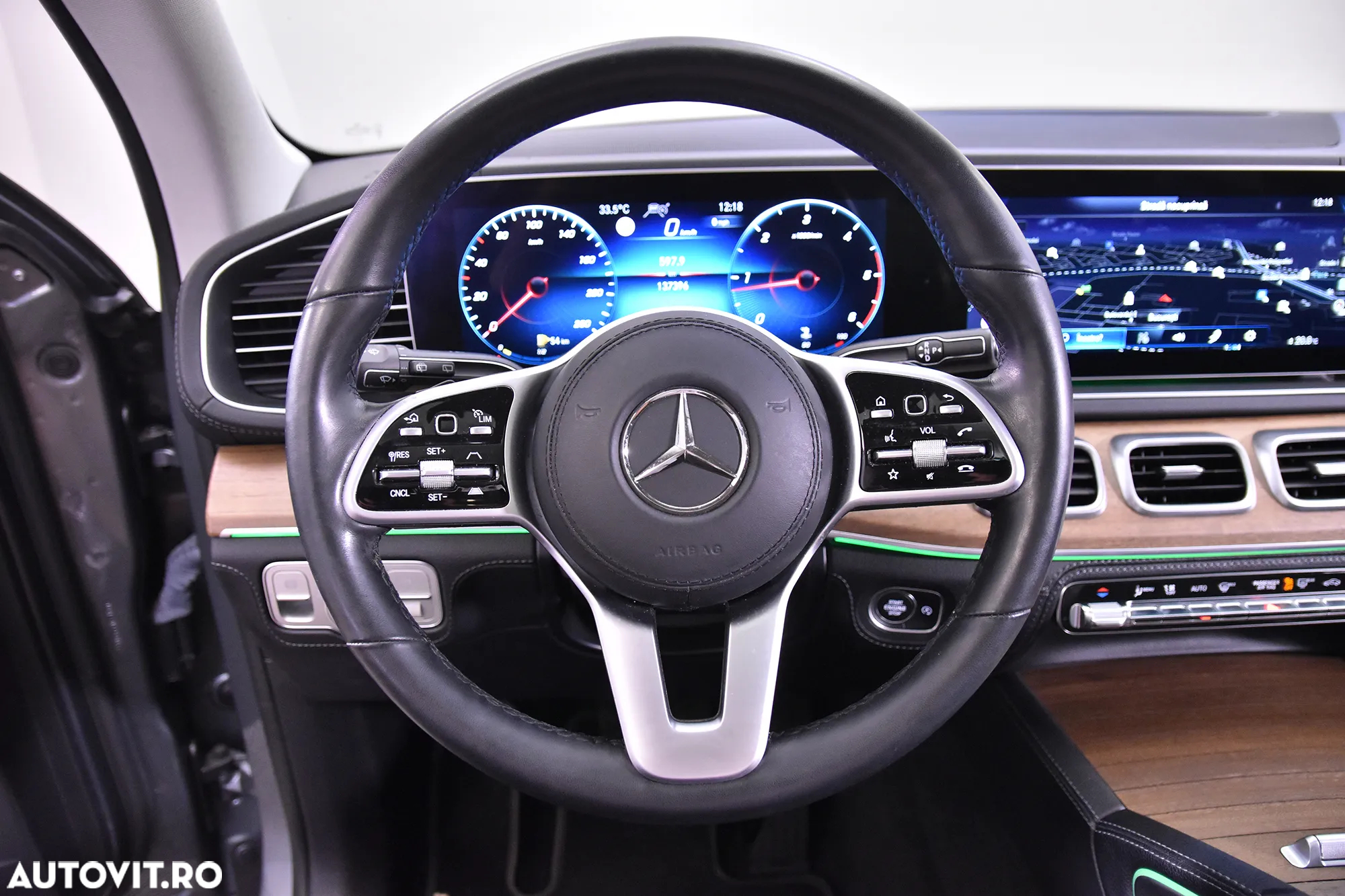 Mercedes-Benz GLE 300 d 4MATIC - 17