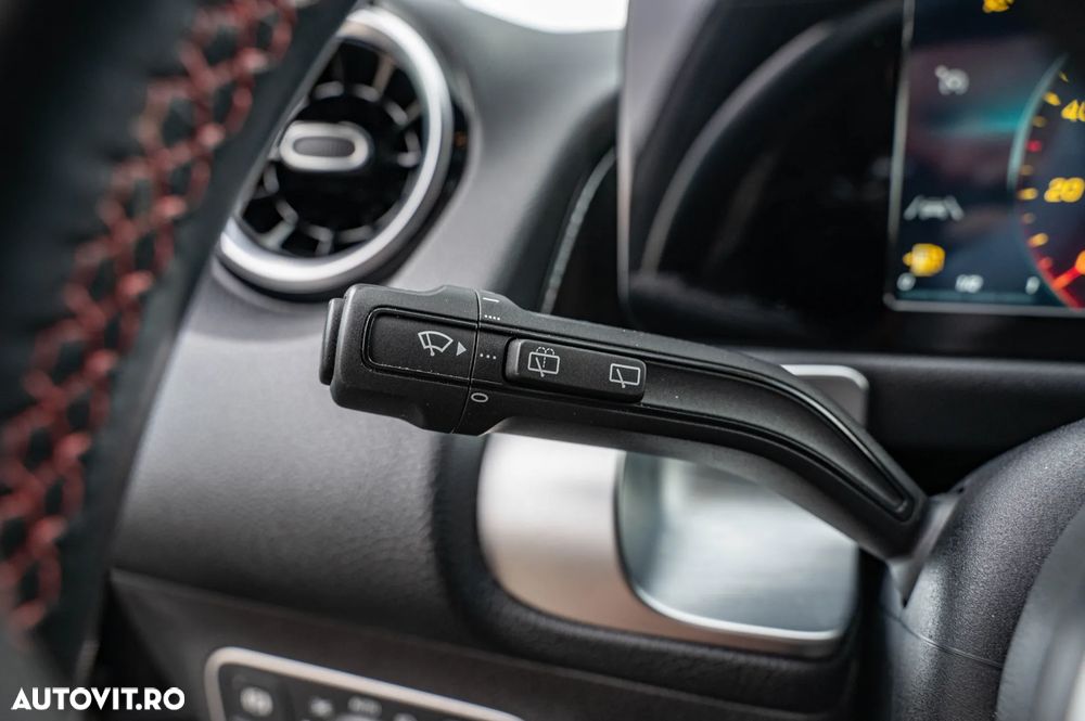 Mercedes-Benz GLB 220 d 4MATIC 8G-DCT AMG Line - 22
