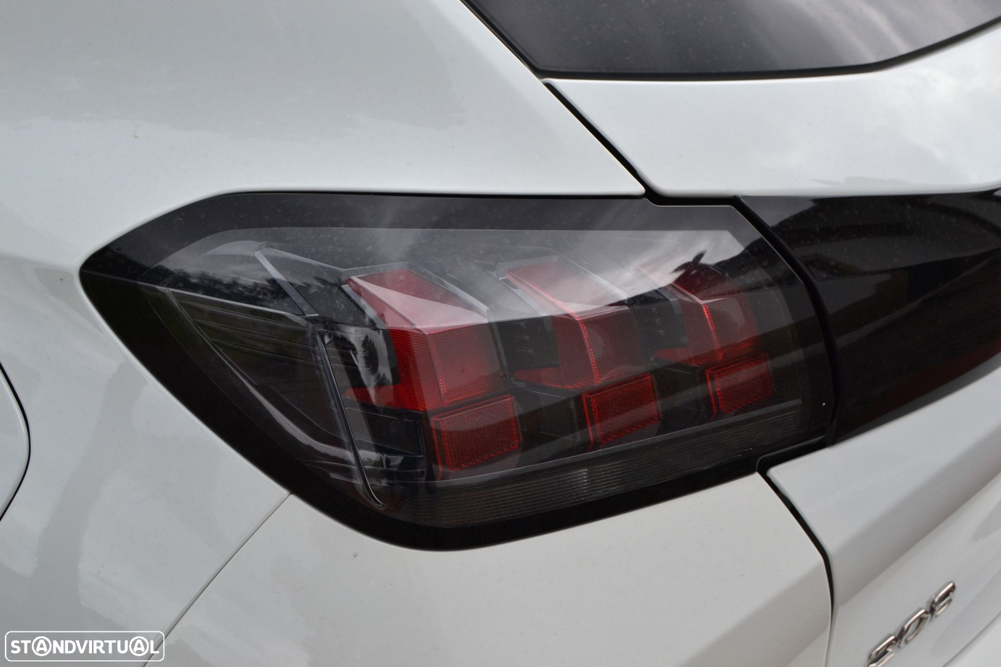 Peugeot 208 1.2 PureTech Active Pack - 15