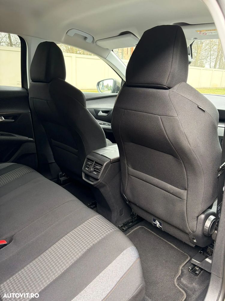 Peugeot 3008 1.6 BlueHDI S&S EAT6 Active - 26