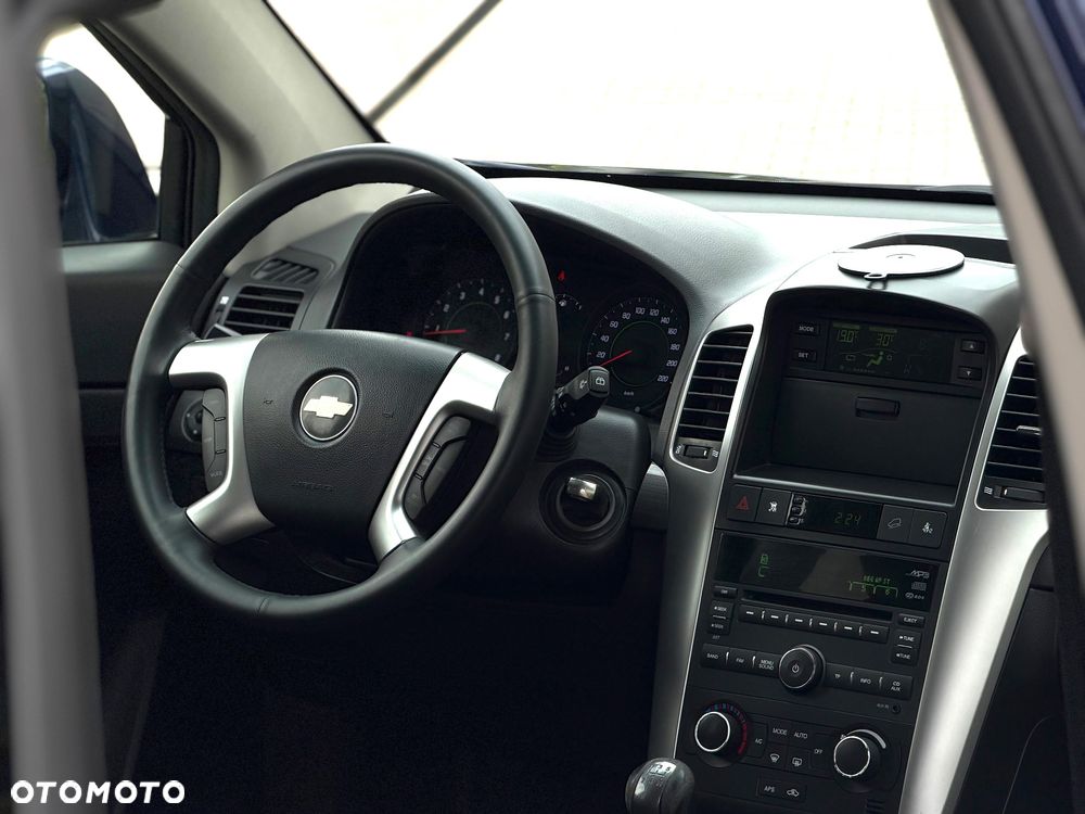 Chevrolet Captiva 2.4 2WD 7 Sitzer LS Family Edition - 15