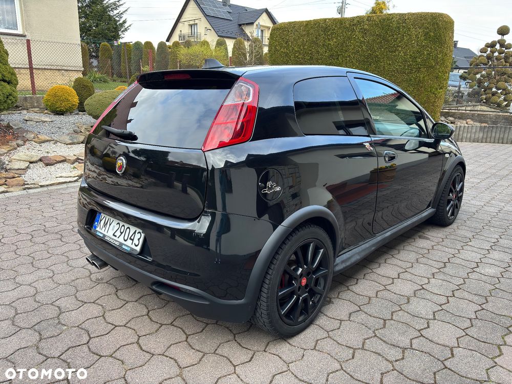 Abarth Grande Punto - 3
