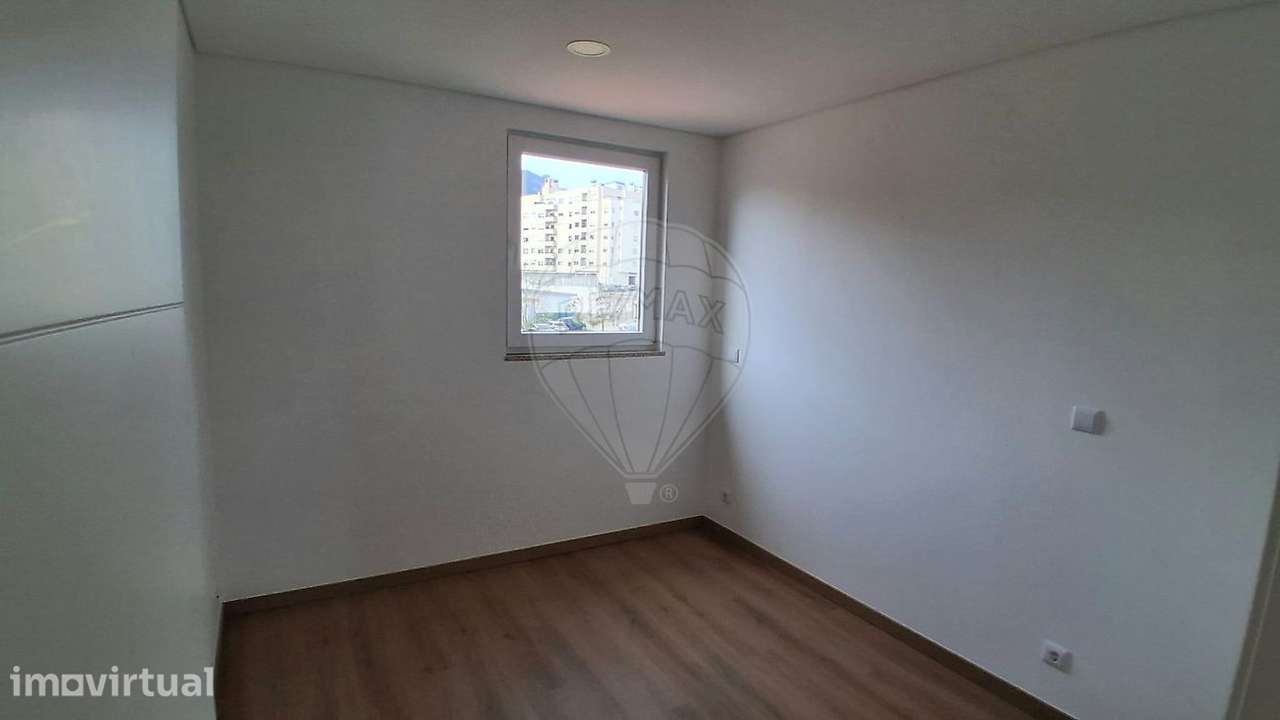 Apartamento T2 para arrendamento - Grande imagem: 5/10