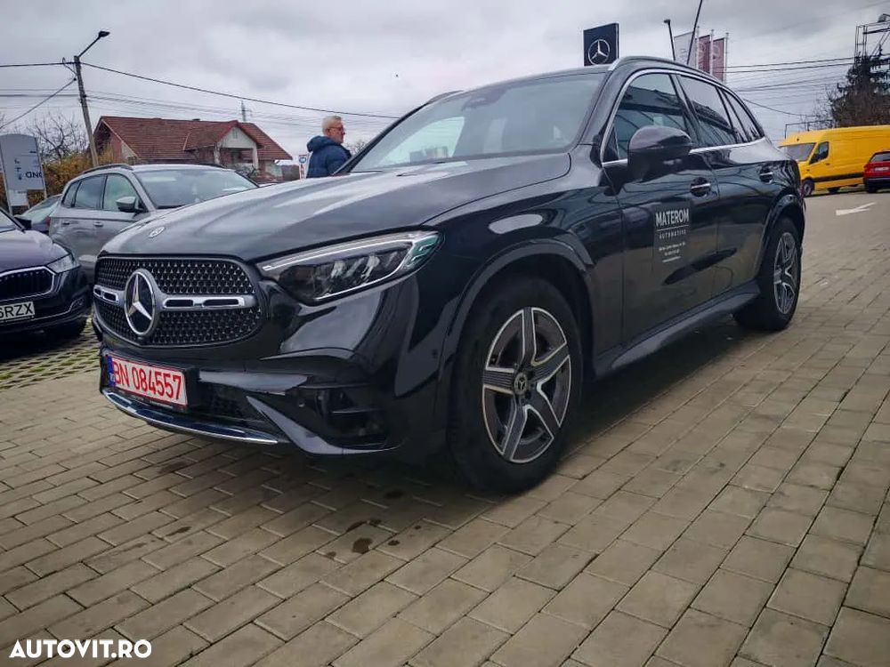 Mercedes-Benz GLC 300 4Matic 9G-TRONIC AMG Line Advanced - 1