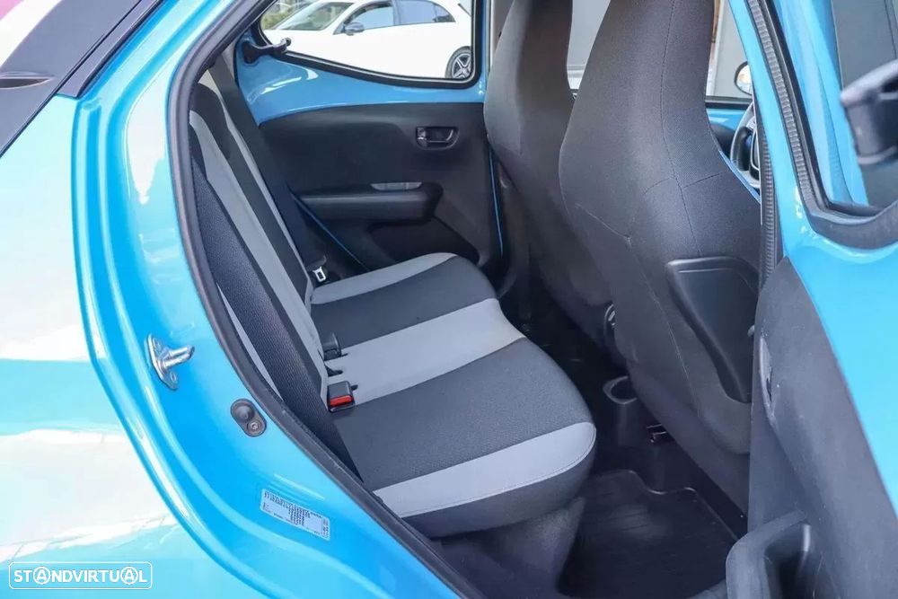 Toyota Aygo 1.0 X-Play+AC+X-Touch - 17