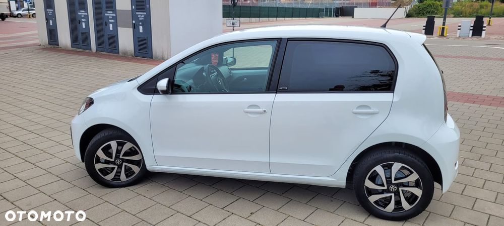 Volkswagen up! - 8