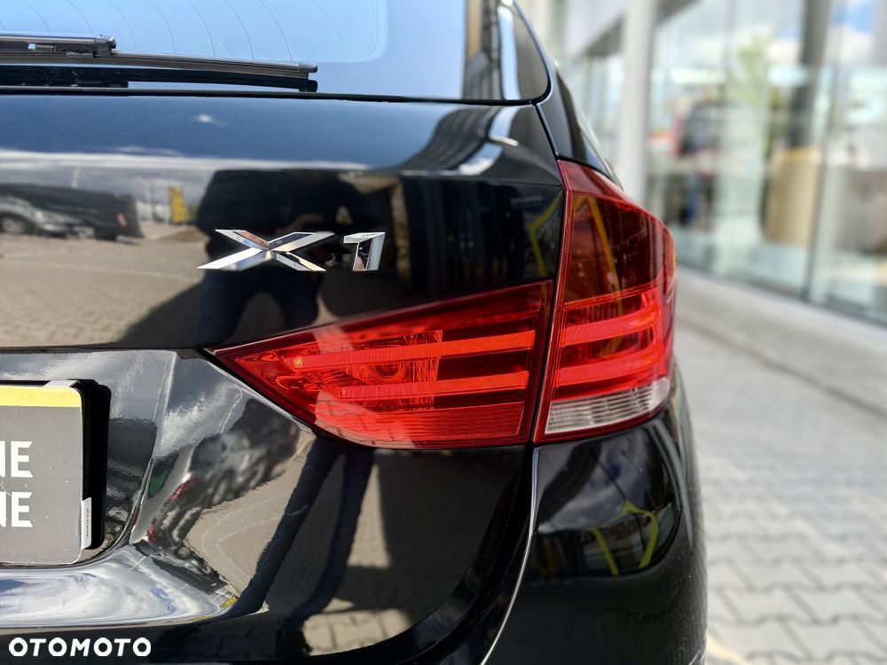 BMW X1 xDrive20d - 8