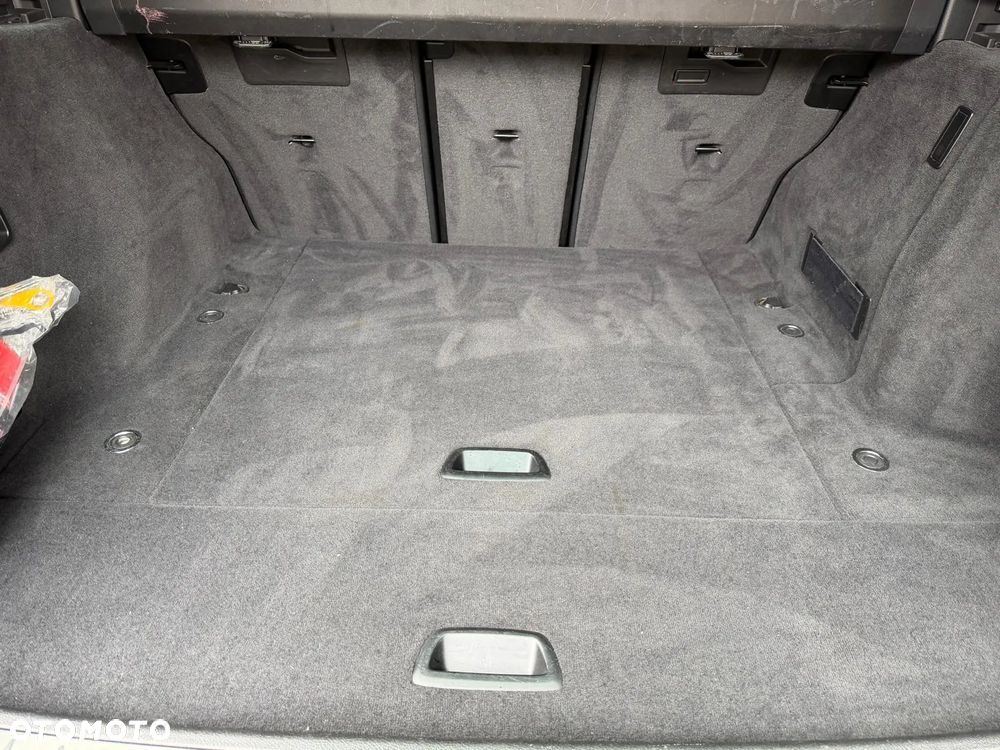 BMW Seria 3 - 38