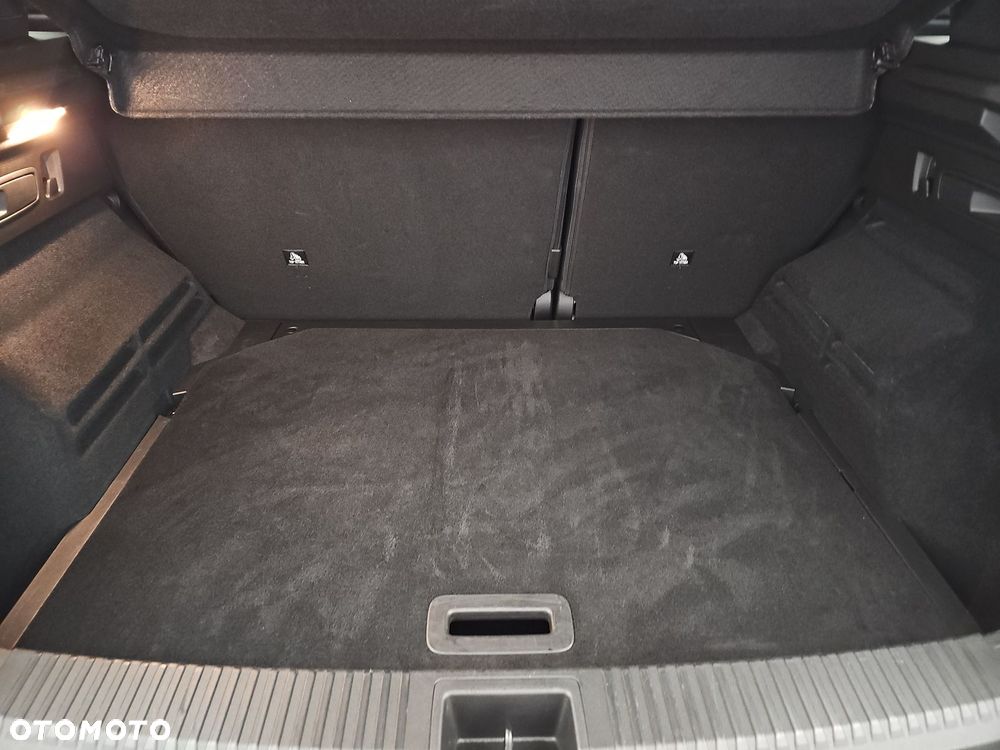 Renault Austral 1.3 TCe mHEV Techno - 37