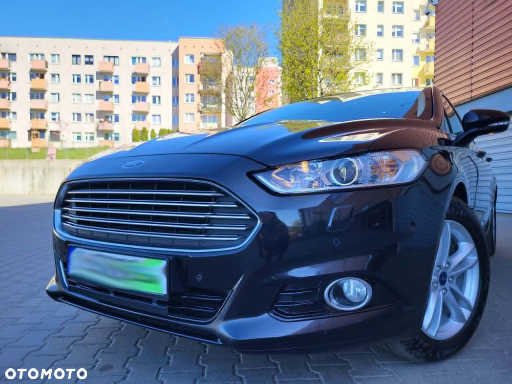 Ford Mondeo 2.0 TDCi STart-Stopp PowerShift-Aut Titanium - 4