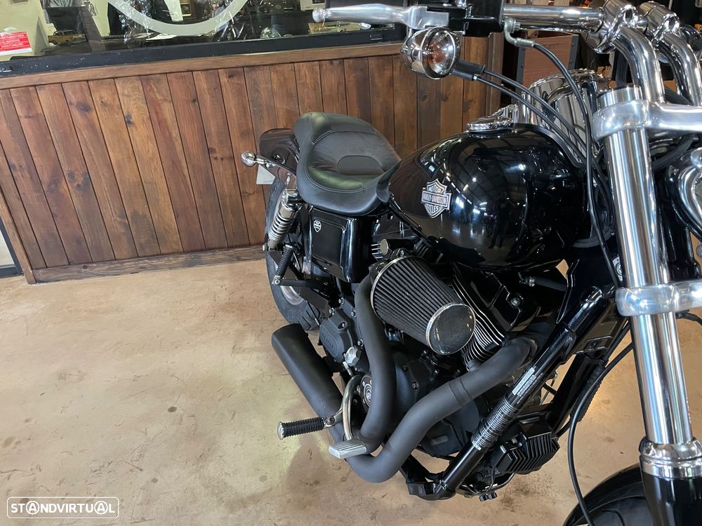 Harley-Davidson Dyna Fat Bob - 15