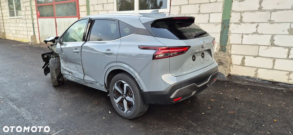 Nissan Qashqai - 11